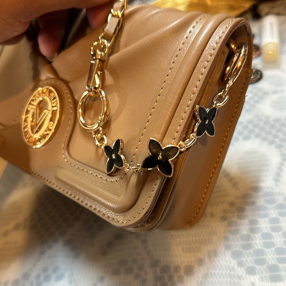 Strap 6” extender New black/gold metal or white/gold your choice - Picture 7 of 8